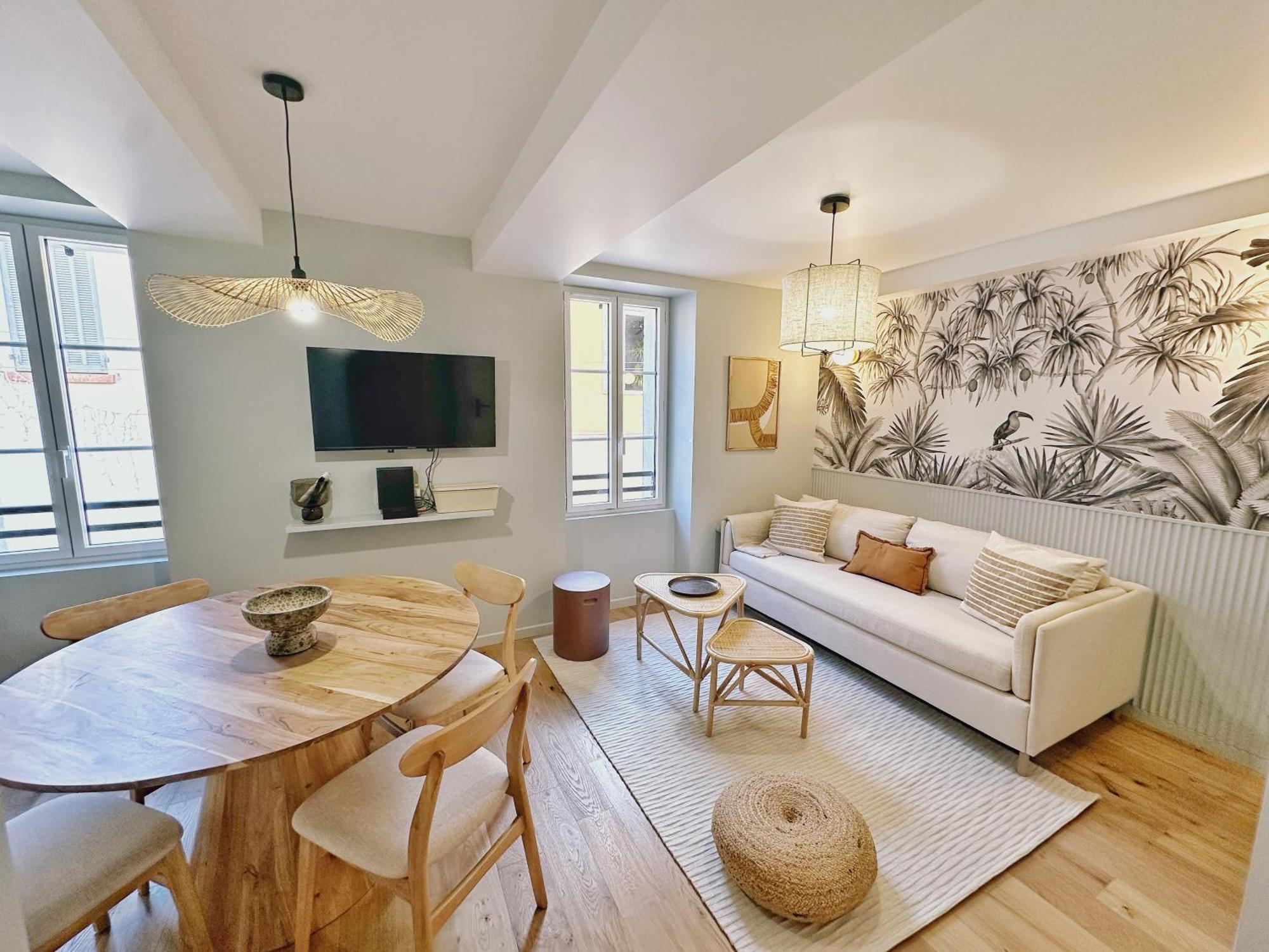 La Maison Cavet 5 Appartements De Standing Au Coeur Du Village 사나리쉬르메르 외부 사진
