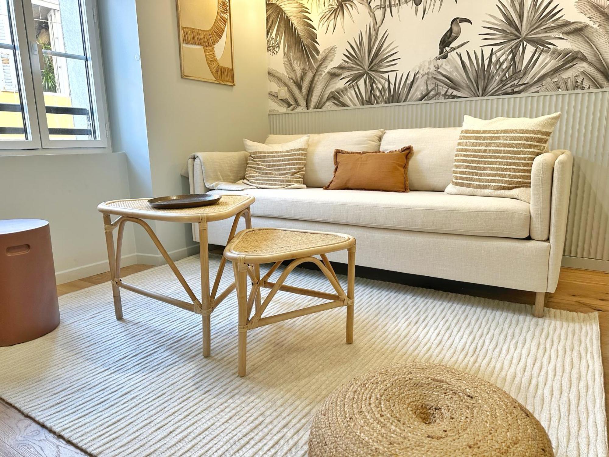 La Maison Cavet 5 Appartements De Standing Au Coeur Du Village 사나리쉬르메르 외부 사진