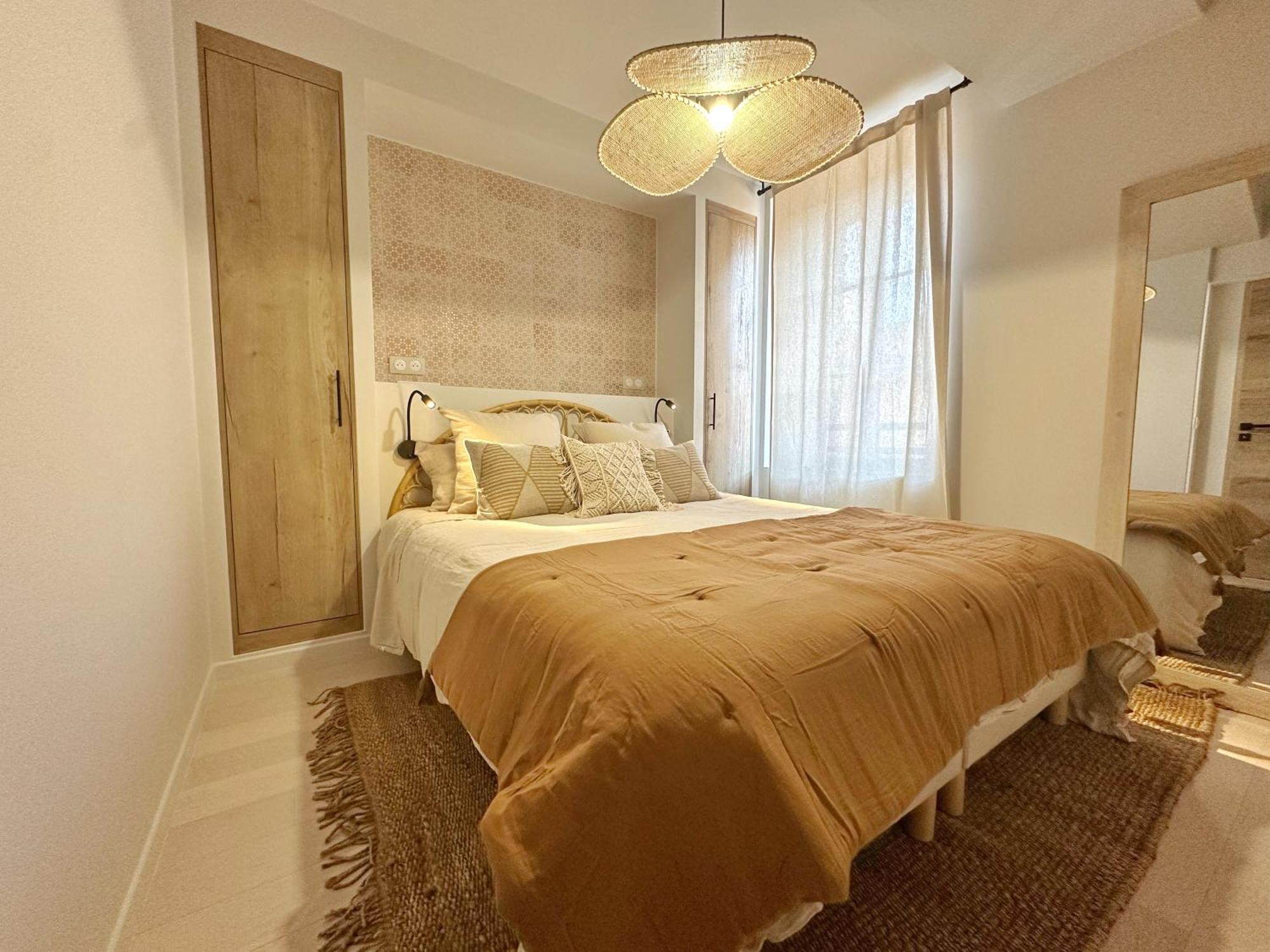 La Maison Cavet 5 Appartements De Standing Au Coeur Du Village 사나리쉬르메르 외부 사진