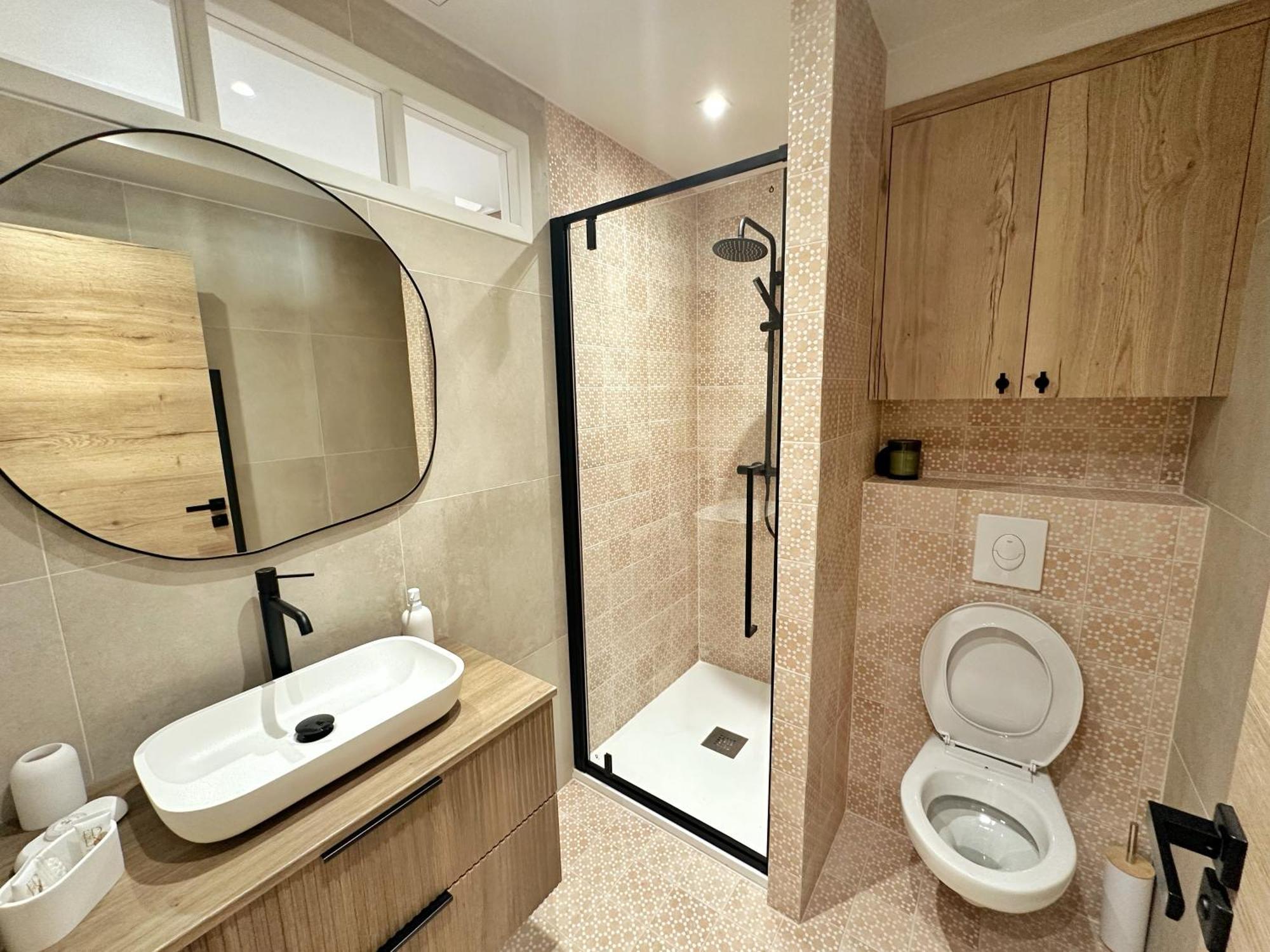 La Maison Cavet 5 Appartements De Standing Au Coeur Du Village 사나리쉬르메르 외부 사진