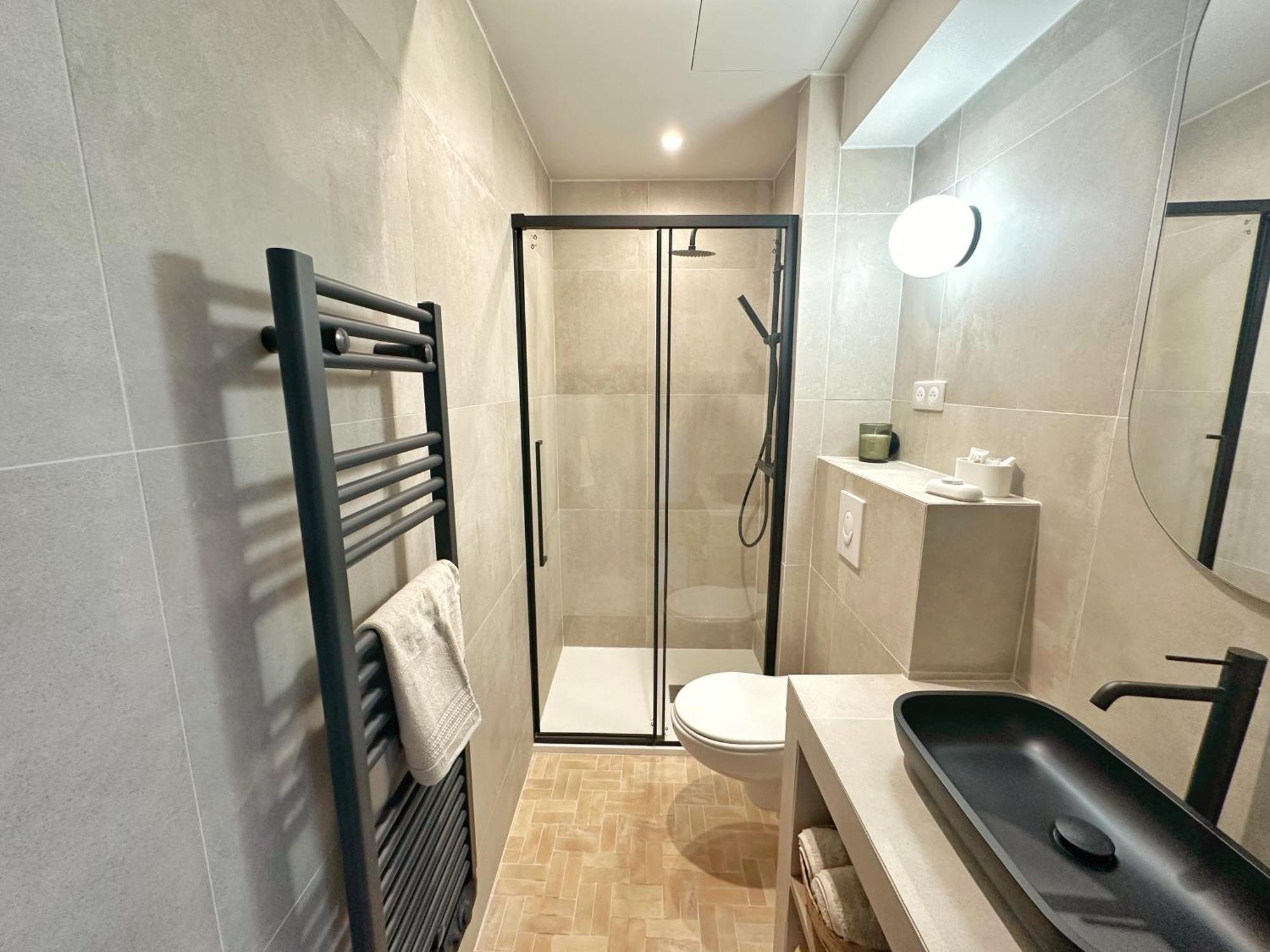 La Maison Cavet 5 Appartements De Standing Au Coeur Du Village 사나리쉬르메르 외부 사진